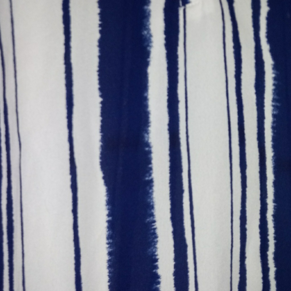 A.N.A blouse - Picture 2 of 3